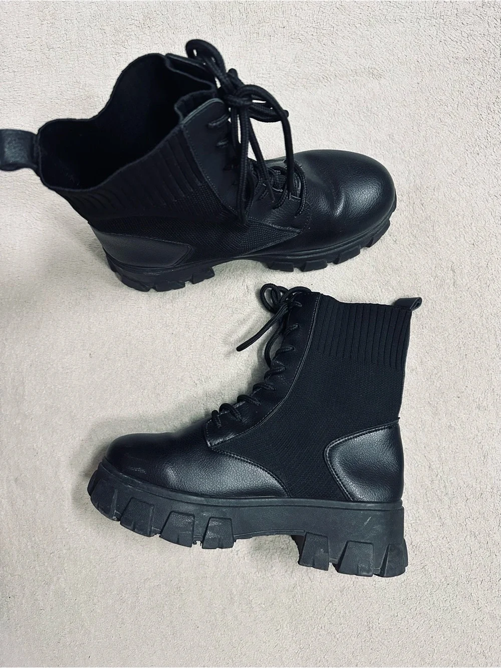 Wild Diva Lounge Boots Size 7 Black - Very Comfortable